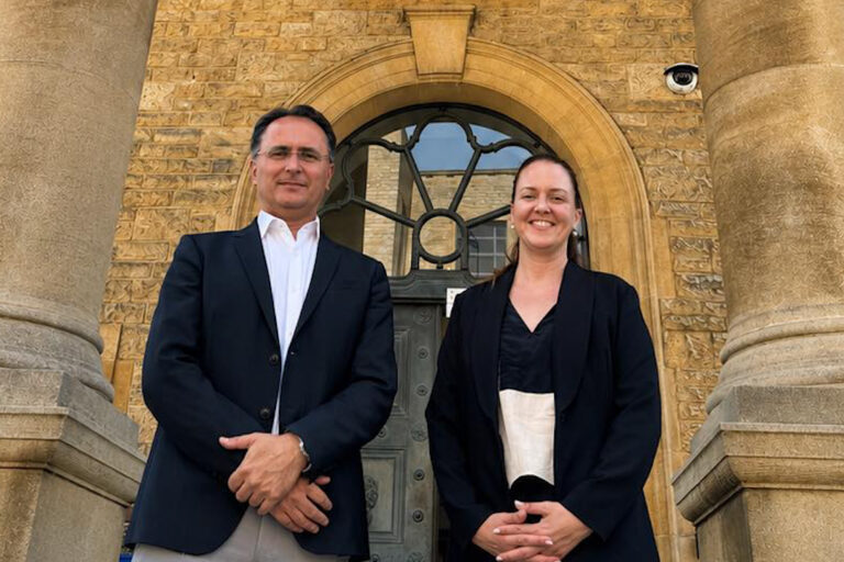 Naslovnica OXford